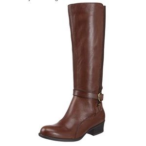 Naturalizer Riding Boot in Brown
